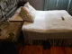 Rotina noturna para dormir melhor: 7 passos simples para desacelerar rotina noturna para dormir melhor com cama arrumada e mesa de cabeceira