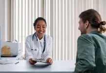 Saúde do homem: exames e hábitos que não devem esperar saúde do homem em consulta médica de rotina 1